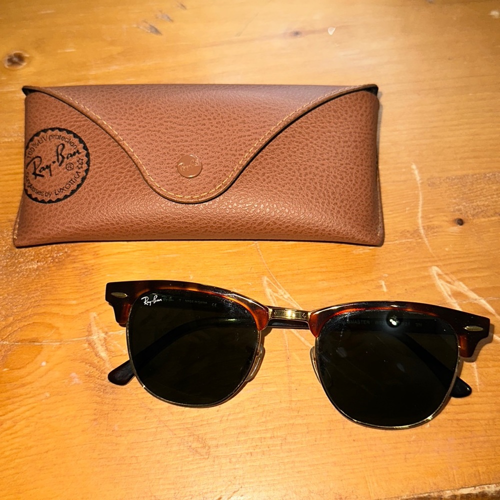 Ray Ban Clubmaster Classic Tortoise (Shell) Sunglasses RB3016 G-15 Lenses